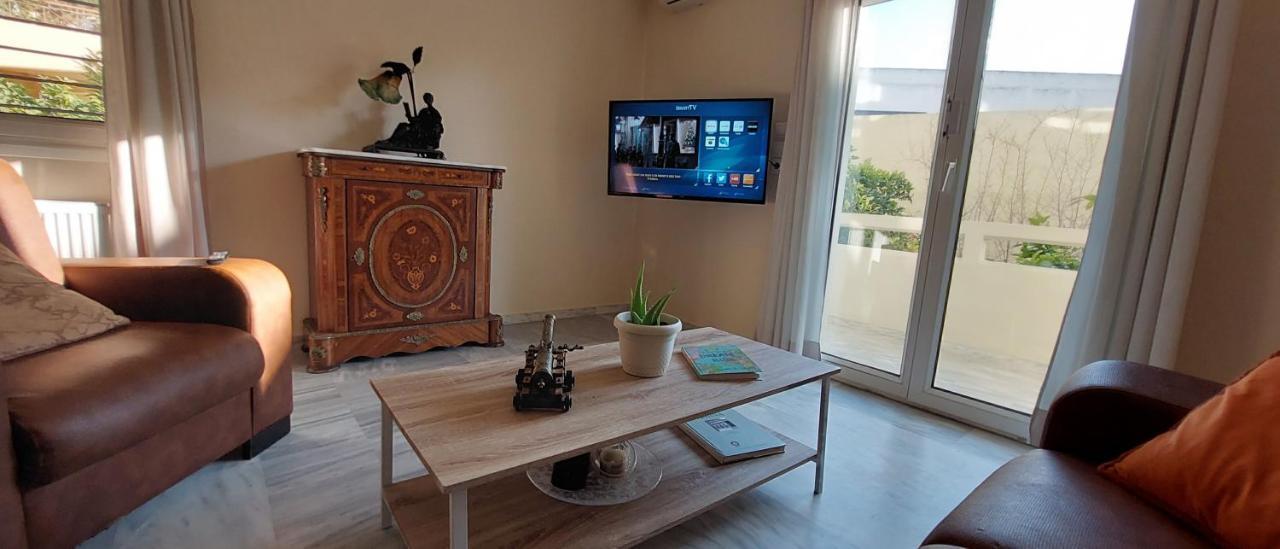 Krystal Apartment アテネ エクステリア 写真