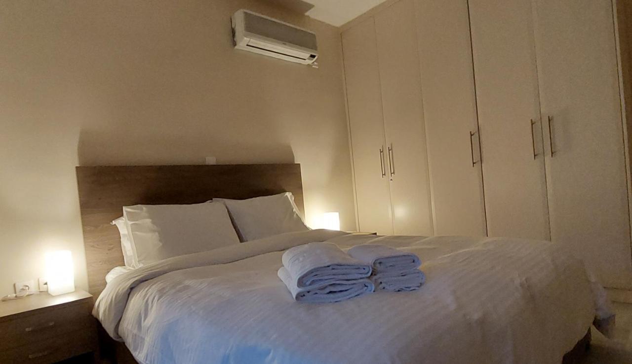 Krystal Apartment アテネ エクステリア 写真
